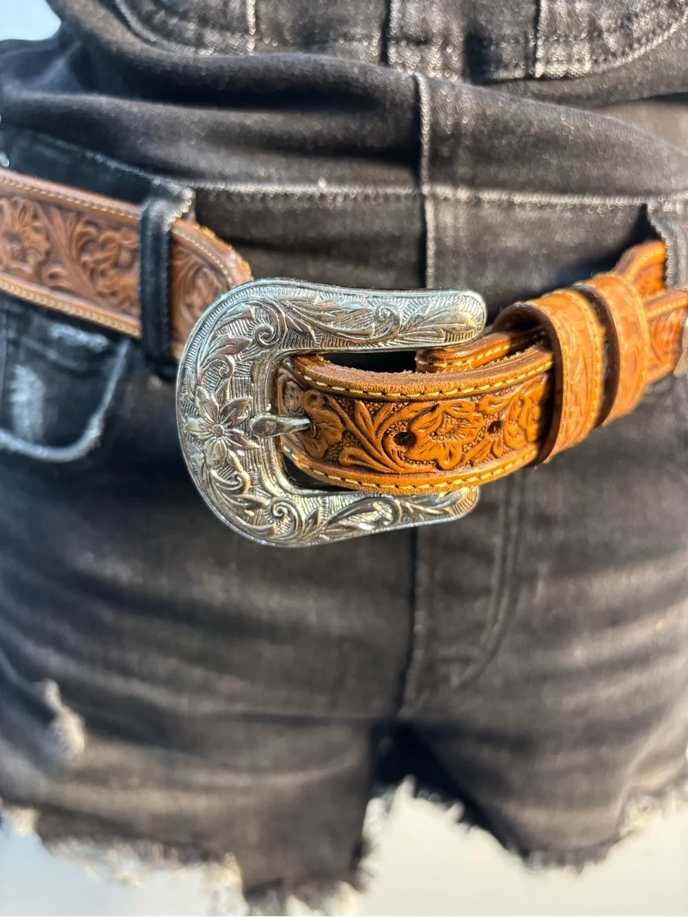 Vintage Eagle Leatherworks Tooled Floral Belt Brown 38 Made USA Leather Western